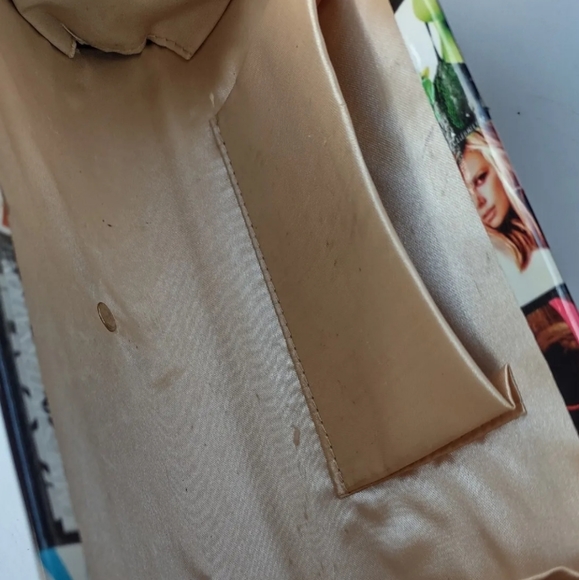 Vintage Vouge Magazine clutch/crossbody baguette . - Picture 6 of 13